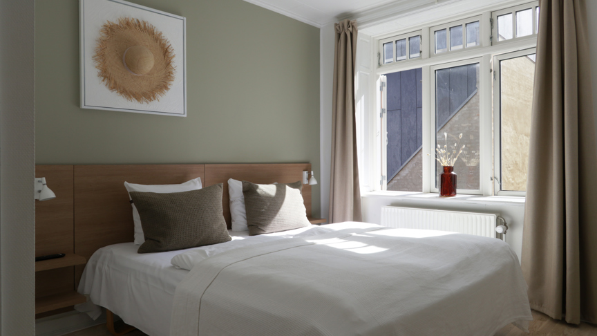 SAVOY Hotel & Bar